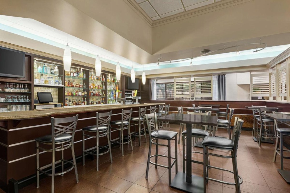 DoubleTree By Hilton Hotel Jackson Image 34